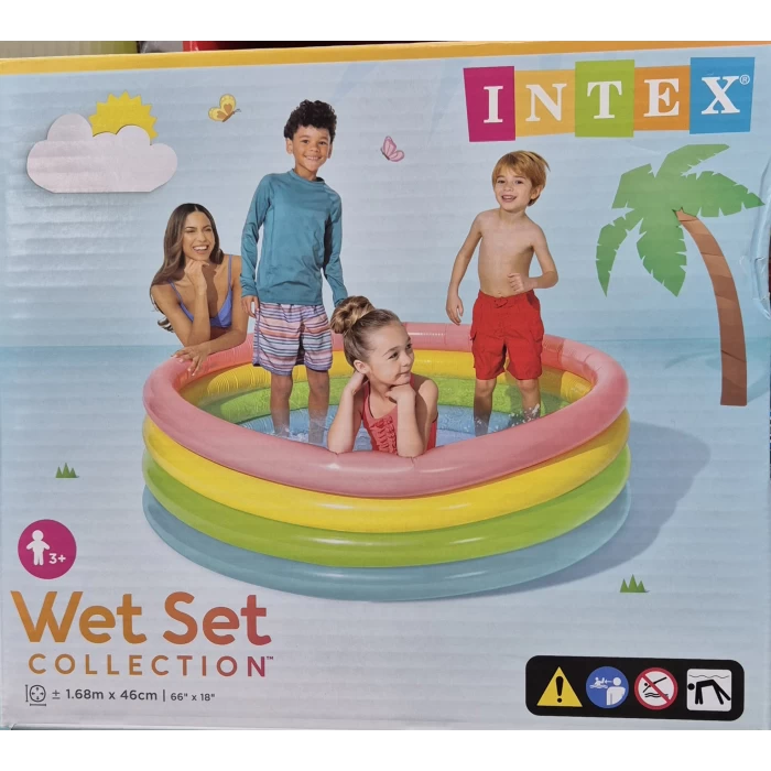 בריכה ביתית